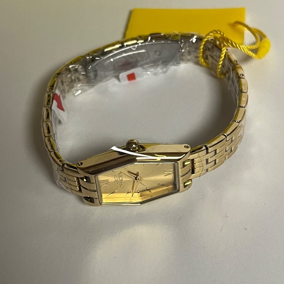 Invicta Womens Watch Angel Lady 48123 Quartz Gold Tone Stainless steel 20mm New - Picture 5 of 9